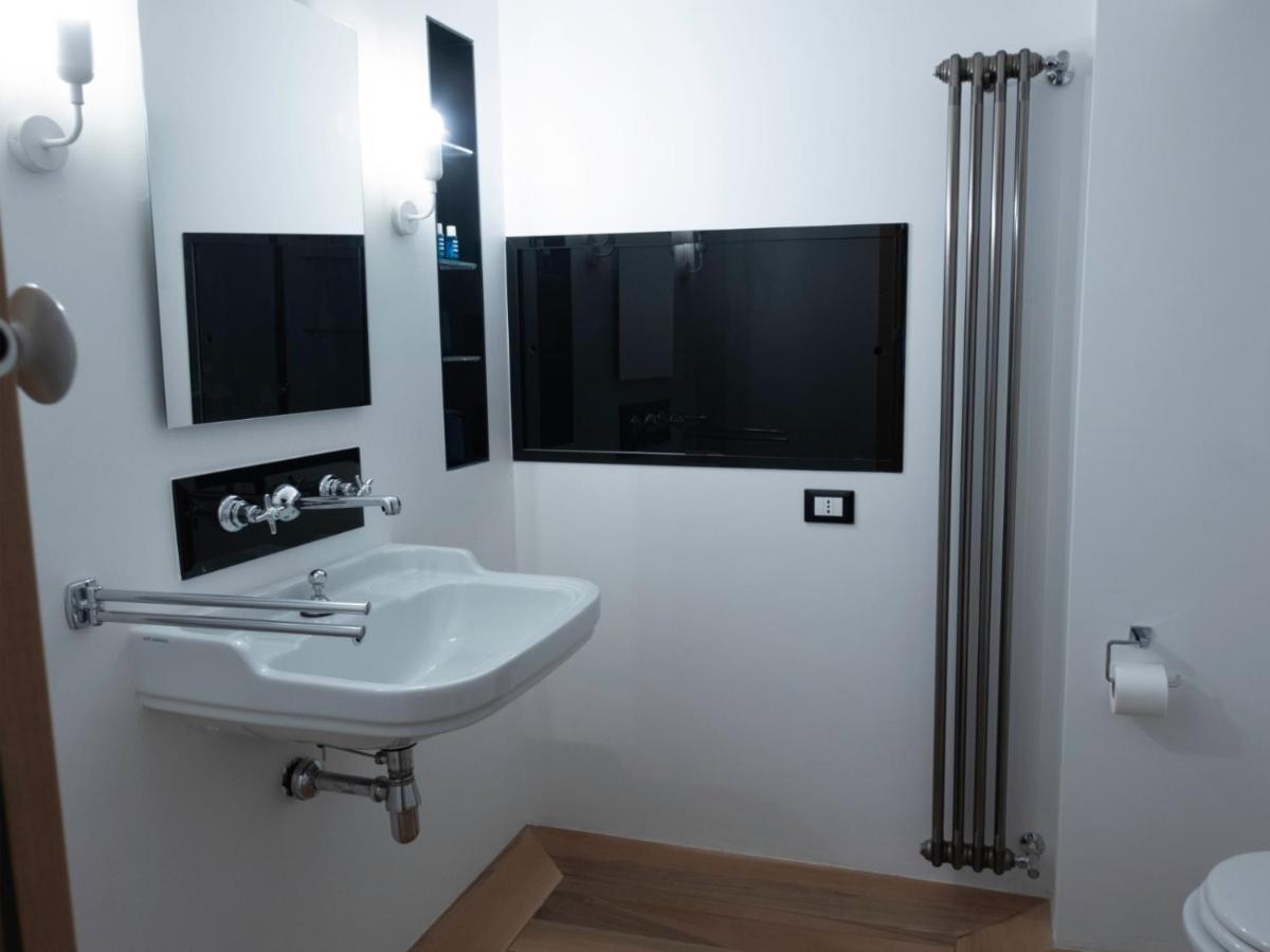 Luxury Apartment Milan Bagian luar foto